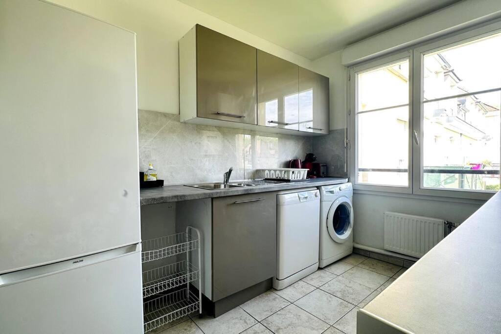 Apartment 3 Bedroomed Serris Val D'Europe Disneyland Paris Esterno foto