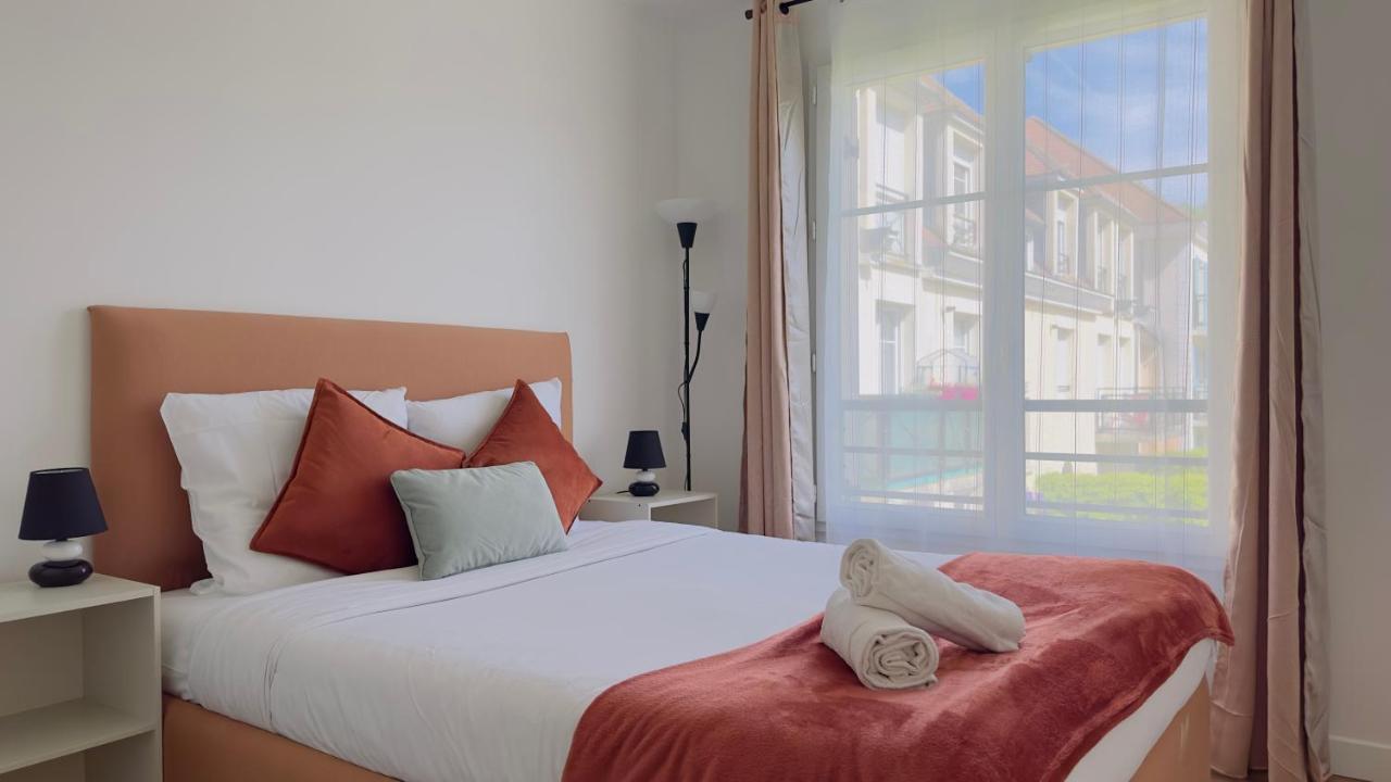Apartment 3 Bedroomed Serris Val D'Europe Disneyland Paris Esterno foto